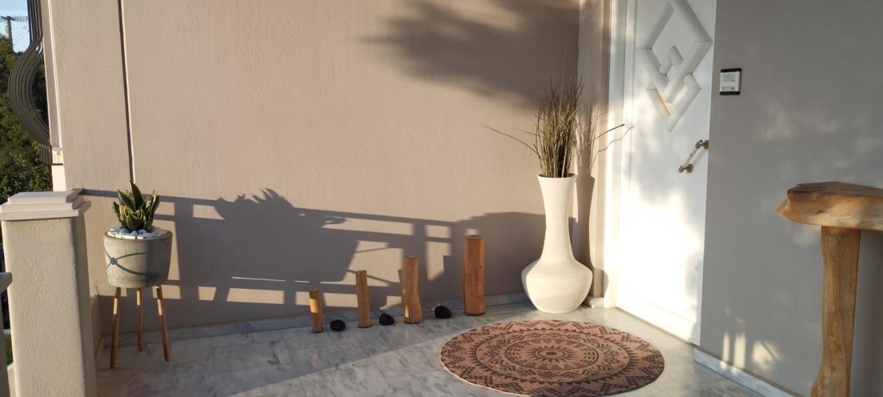 Suite With Garden Agia Marina  Exterior photo